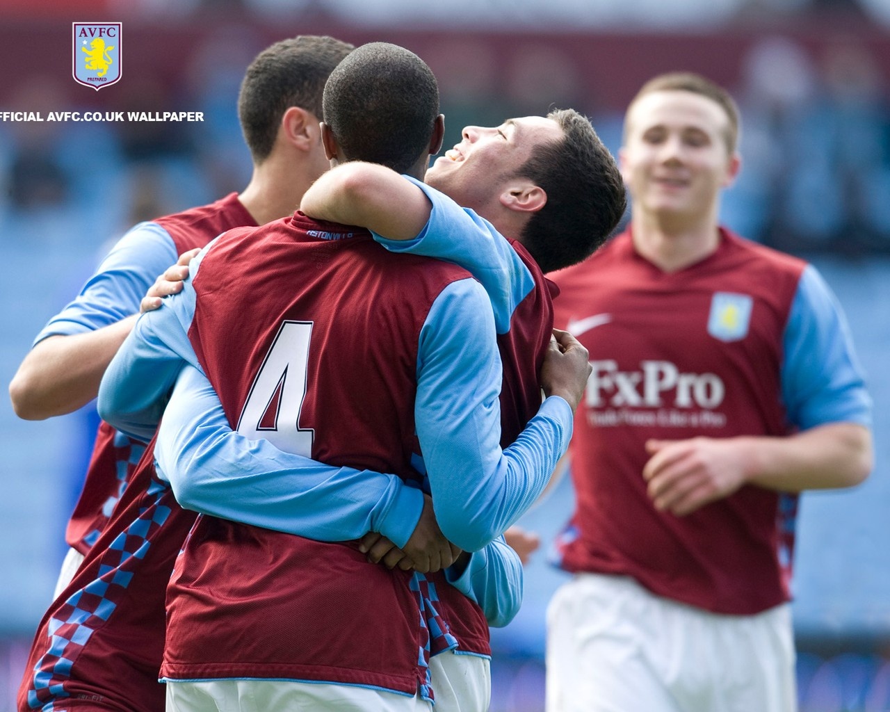 QQ游戏开启《黑神话：悟空》预约，网友表示像“山寨页游”