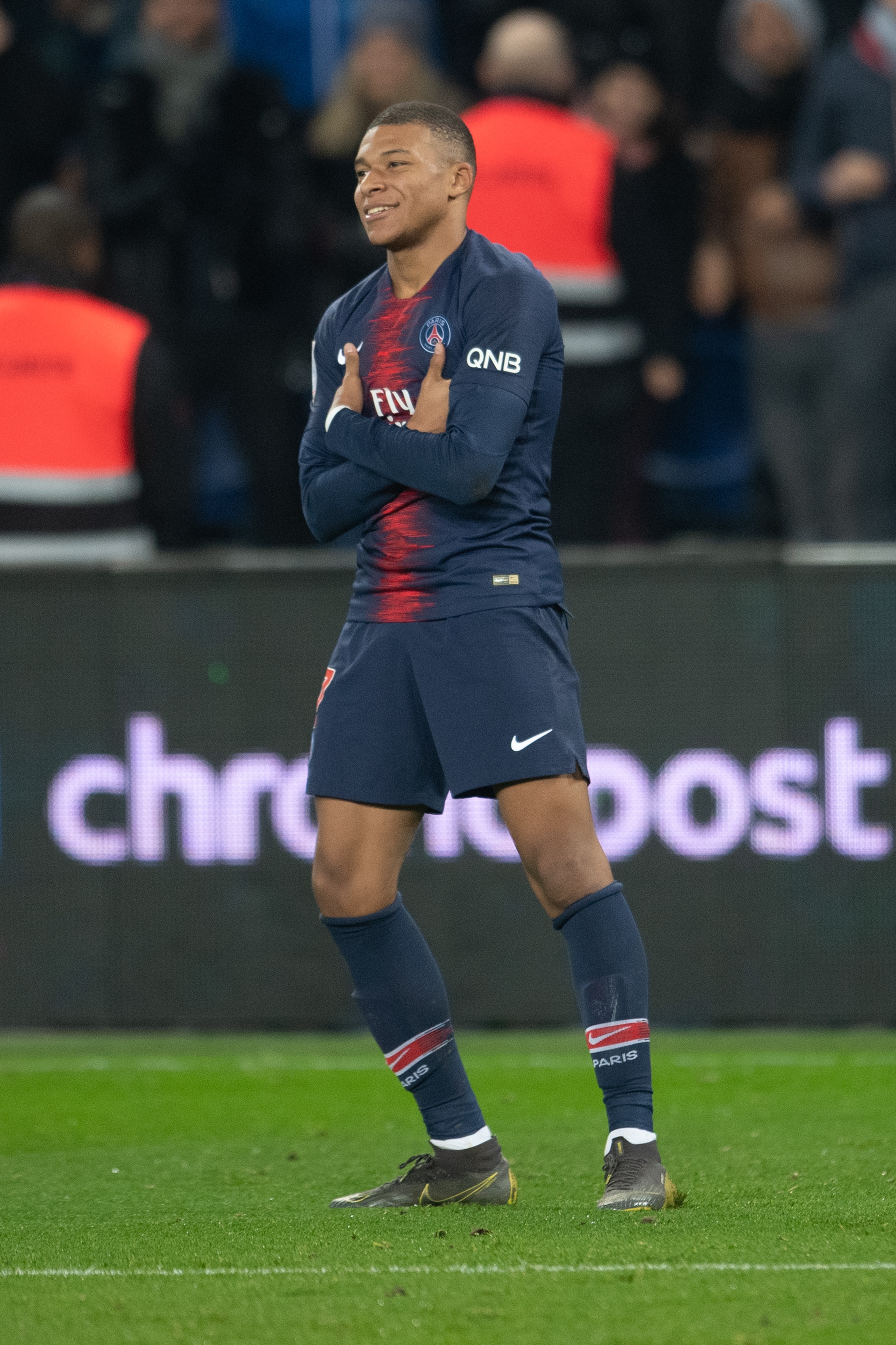 舒马赫首获亚军赛车拍卖，健康好转引关注