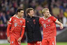 杰曼上篮不进 周琦神兵天降补扣得手