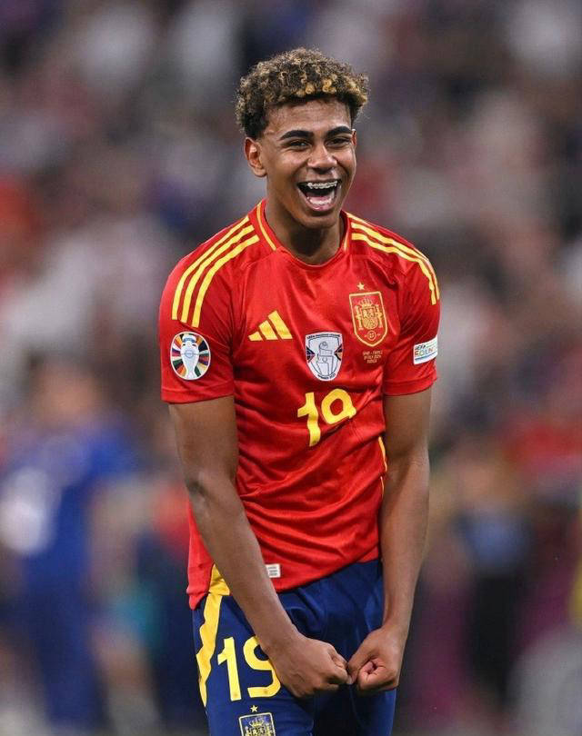 独行侠遭重创 浓眉左手韧带损伤或需接受手术